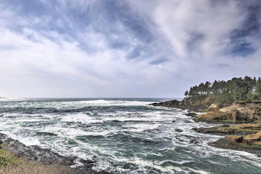 Modern Oregon Retreat W/ Deck, Hot Tub, Ocean View 덴포 베이 외부 사진