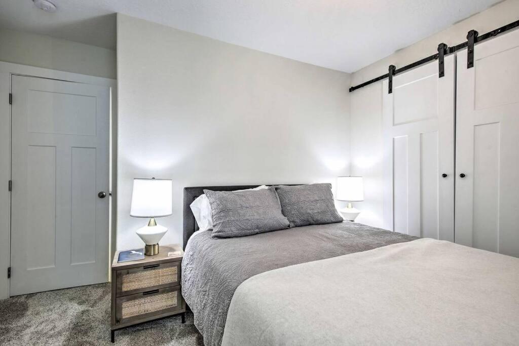 Modern Oregon Retreat W/ Deck, Hot Tub, Ocean View 덴포 베이 외부 사진
