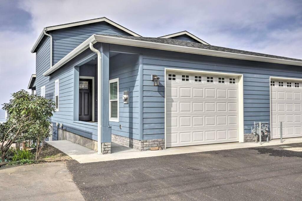 Modern Oregon Retreat W/ Deck, Hot Tub, Ocean View 덴포 베이 외부 사진